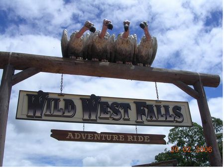 Wild West Falls photo, from ThemeParkInsider.com